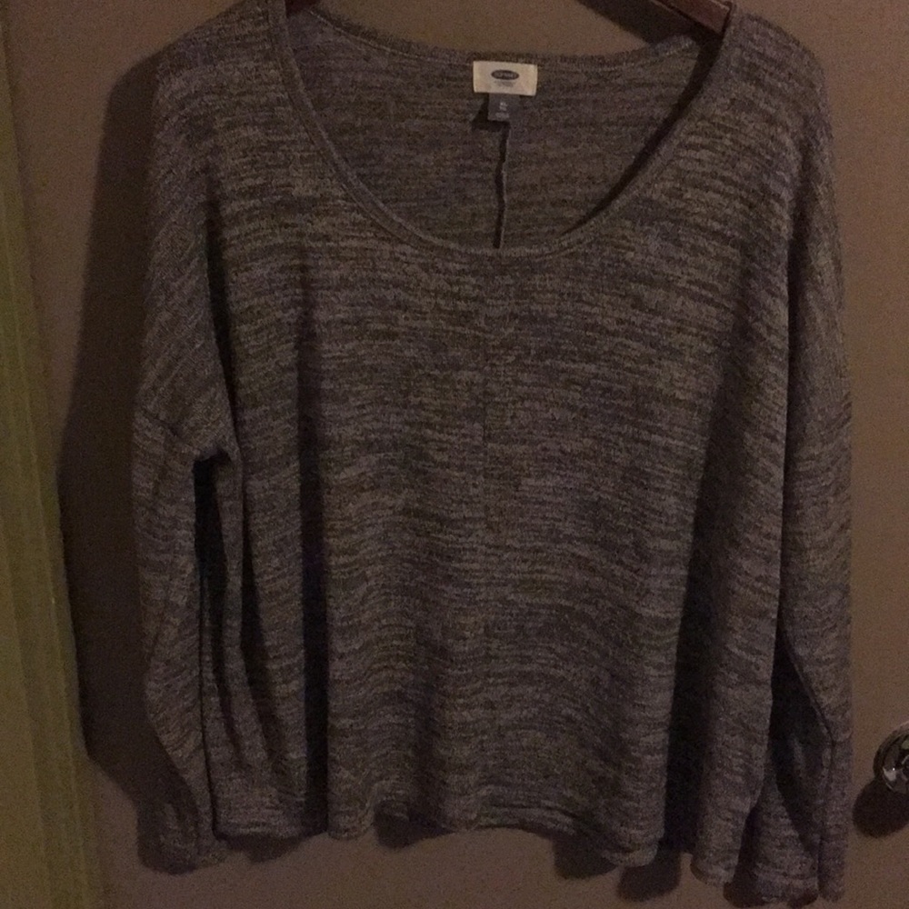 *3 for $10 sale* Old Navy dark grey sweater